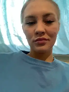 DreamGirl-777 online show from 12/18/24, 08:42