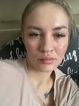 DreamGirl-777 online show from 12/23/24, 10:53