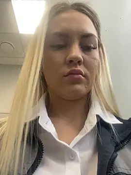 DreamGirl-777 online show from 01/22/25, 07:25