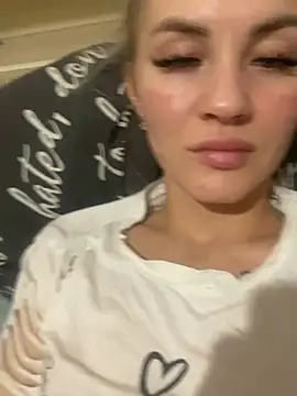 DreamGirl-777 online show from 02/01/25, 12:47