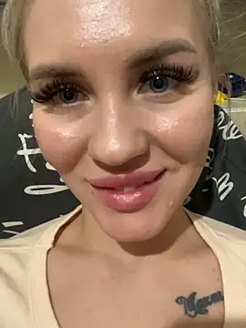 DreamGirl-777 online show from 02/03/25, 03:06