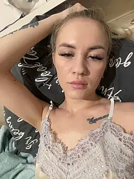 DreamGirl-777 online show from 02/08/25, 04:04