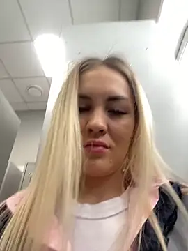 DreamGirl-777 online show from 02/25/25, 06:47