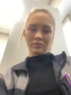 DreamGirl-777 online show from 02/26/25, 03:53