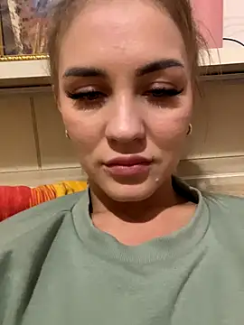 DreamGirl-777 online show from 09/14/25, 02:05