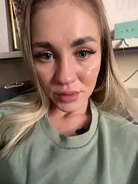 DreamGirl-777 online show from 09/25/25, 12:53