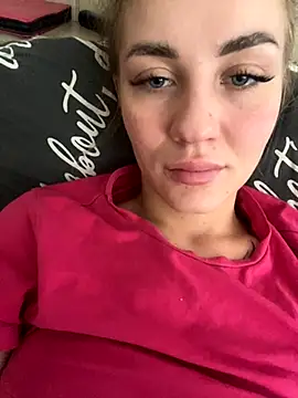 DreamGirl-777 online show from 10/10/25, 09:08