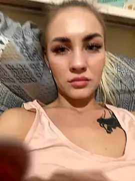 DreamGirl-777 online show from 10/23/25, 01:54