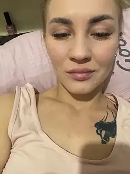 DreamGirl-777 online show from 11/22/25, 11:31