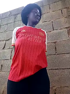 Swirly blac online show from 11/23/25, 06:13