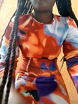 Snapshot of Sarie_sho chatting on 10/19/25, 07:31 Sarie sho online show from 10/19/25, 07:31