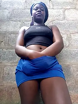 Snapshot of Sarie_sho chatting on 10/23/25, 05:29 Sarie sho online show from 10/23/25, 05:29