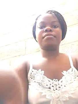 Snapshot of Sarie_sho chatting on 11/20/25, 07:30 Sarie sho online show from 11/20/25, 07:30