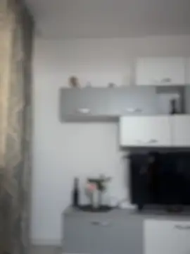 Snapshot of _adelle chatting on 01/24/25, 12:20 adelle online show from 01/24/25, 12:20