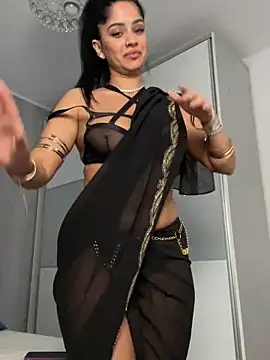 Snapshot of _adelle chatting on 03/22/25, 01:19 adelle online show from 03/22/25, 01:19