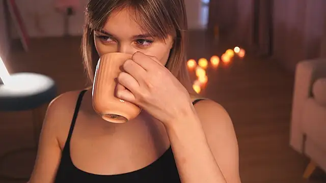 hereandnows  online show from 12/14/24, 04:01