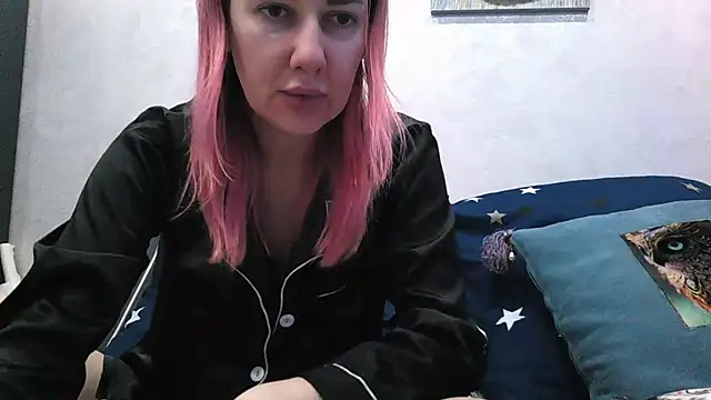 Snapshot of BlueXOwl chatting on 01/24/25, 06:56 BlueXOwl online show from 01/24/25, 06:56