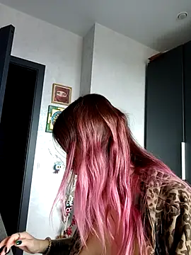 Snapshot of BlueXOwl chatting on 10/11/25, 11:53 BlueXOwl online show from 10/11/25, 11:53