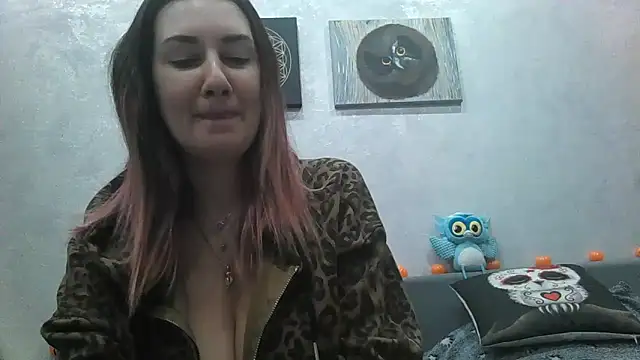 BlueXOwl online show from 12/18/25, 05:30