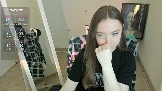 Florence meow online show from 04/17/26, 06:38