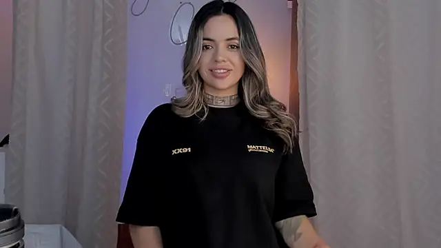 yandracelisofficial online show from 01/14/25, 04:36