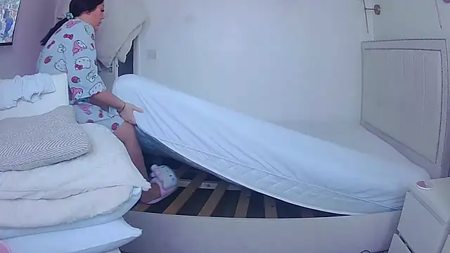 Snapshot of magical_mia chatting on 09/29/25, 08:52 magical mia online show from 09/29/25, 08:52