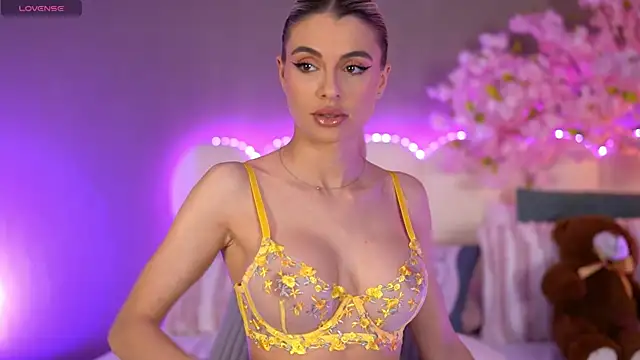 HaileyMadow online show from 05/24/26, 07:13
