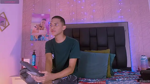 dilan alfonzo online show from 10/25/25, 07:41