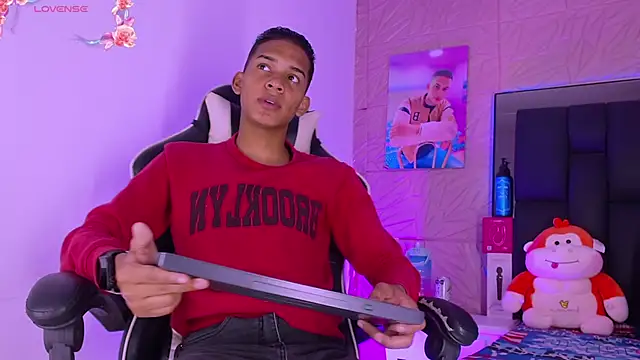 dilan alfonzo online show from 04/14/26, 04:18