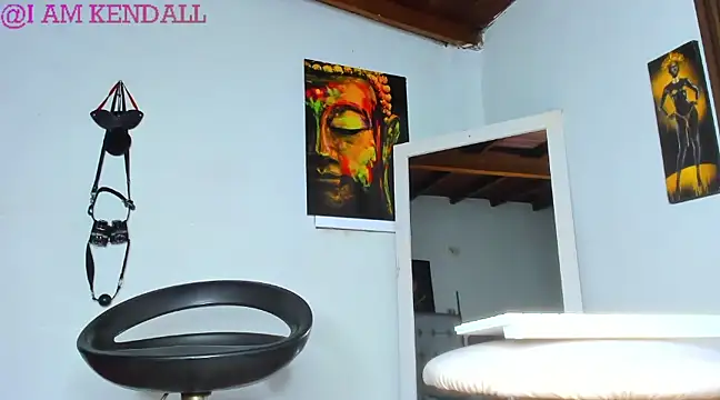 Kendall Hotsexy x online show from 02/18/25, 03:42