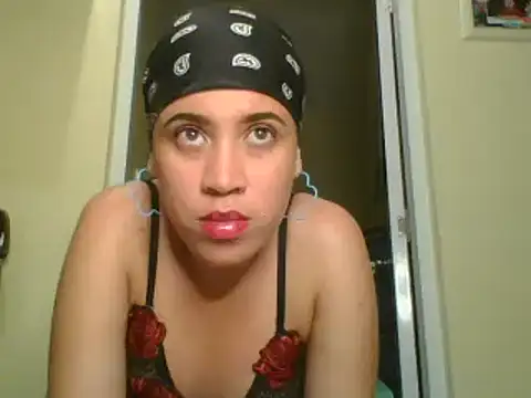 Snapshot of the_geisha_2021k chatting on 03/02/25, 01:36 the geisha 2021k online show from 03/02/25, 01:36