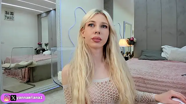 Yanna miana online show from 02/24/26, 10:13