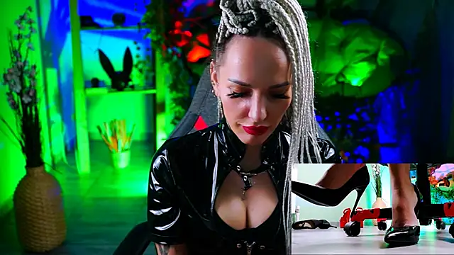 MonicaMaxwel online show from 03/16/25, 06:12