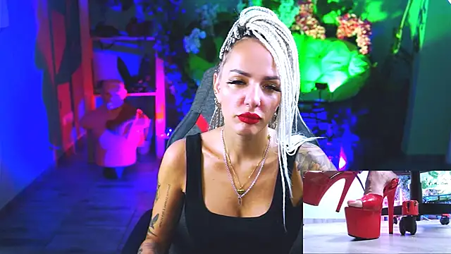 MonicaMaxwel online show from 09/16/25, 11:22