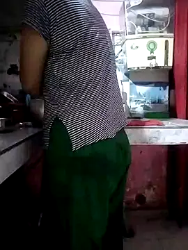 Snapshot of Ankita202 chatting on 02/27/25, 12:54 Ankita202 online show from 02/27/25, 12:54