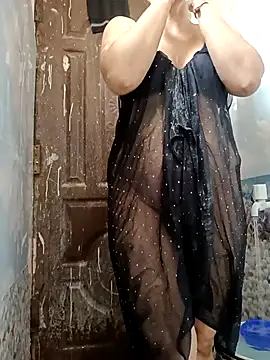 Snapshot of Ankita202 chatting on 09/20/25, 06:25 Ankita202 online show from 09/20/25, 06:25