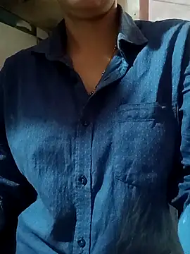 Snapshot of Ankita202 chatting on 11/13/25, 02:32 Ankita202 online show from 11/13/25, 02:32