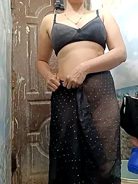 Snapshot of Ankita202 chatting on 11/28/25, 07:33 Ankita202 online show from 11/28/25, 07:33