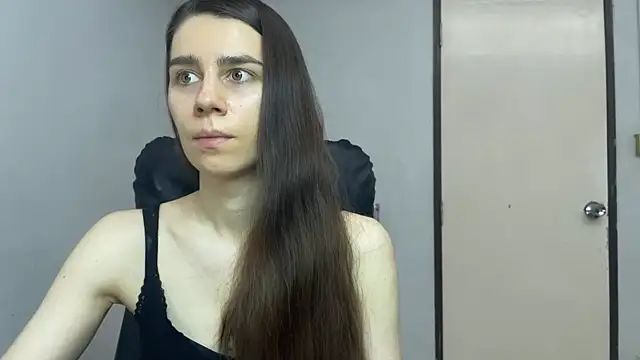 Snapshot of SassyJessi chatting on 04/23/26, 04:14 SassyJessi online show from 04/23/26, 04:14