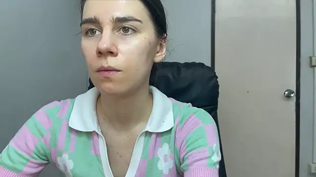 Snapshot of SassyJessi chatting on 05/25/26, 04:07 SassyJessi online show from 05/25/26, 04:07