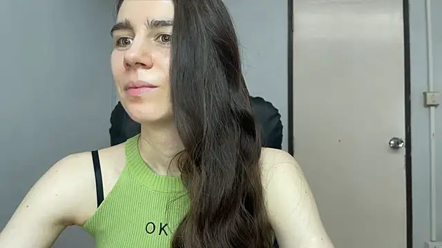 Snapshot of SassyJessi chatting on 05/28/26, 04:10 SassyJessi online show from 05/28/26, 04:10