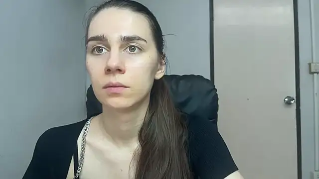 Snapshot of SassyJessi chatting on 06/18/26, 04:13 SassyJessi online show from 06/18/26, 04:13