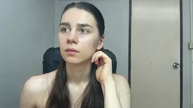 Snapshot of SassyJessi chatting on 06/26/26, 04:17 SassyJessi online show from 06/26/26, 04:17