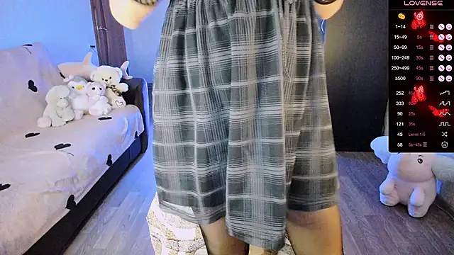 shimizyre    online show from 10/19/25, 10:05