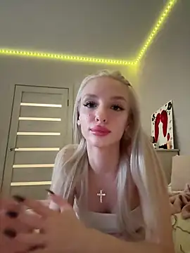 AleksaBlonde online show from 12/20/24, 07:17