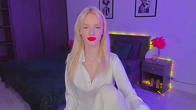 AleksaBlonde online show from 01/14/25, 02:43