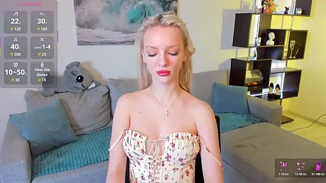 AleksaBlonde online show from 03/23/26, 05:44