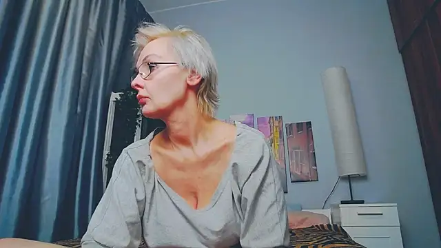 HelgaHimmell online show from 03/12/25, 11:44