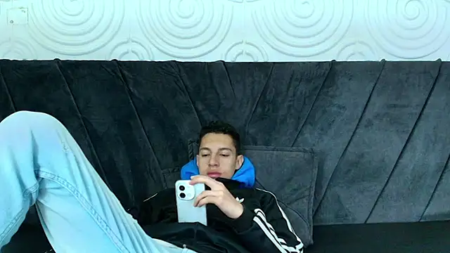 thiago19s online show from 12/17/24, 12:22