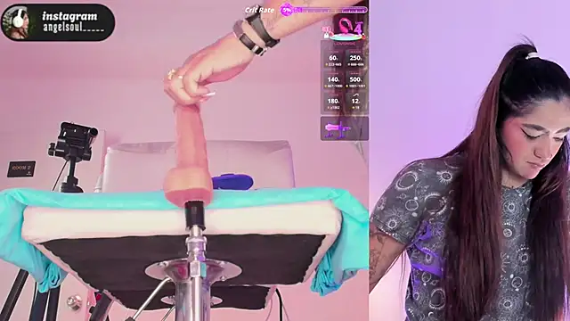 Snapshot of Angelst__ chatting on 10/07/25, 06:54 Angelst online show from 10/07/25, 06:54